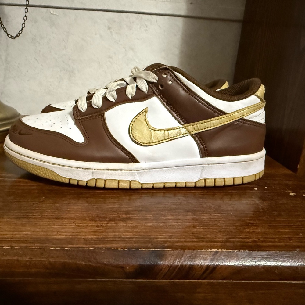 Nike Dunk Low Big Kids Shoes White/Metallic Gold-White Size-5.5